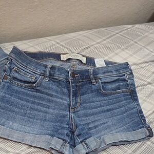 A&f shorts